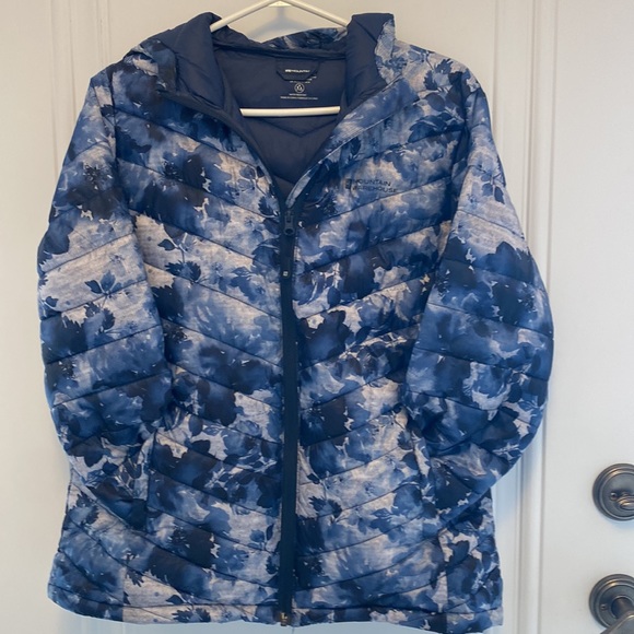 Mountain warehouse, puffer, spring jacket - Picture 3 of 11